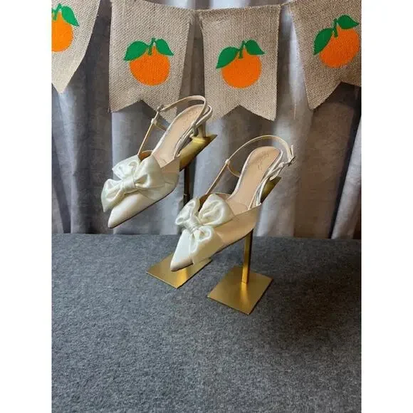 Jewel Badgley Mischka Shoshana Pointed Toe Sling Back Ivory Shoes Sz 8 - Picture 2 of 9